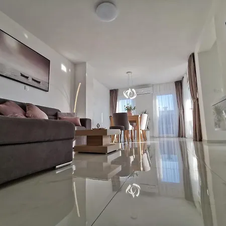 Luxury Apartments M&I * Sveti Filip i Jakov