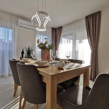 Apartamento Luxury Apartments M&I *