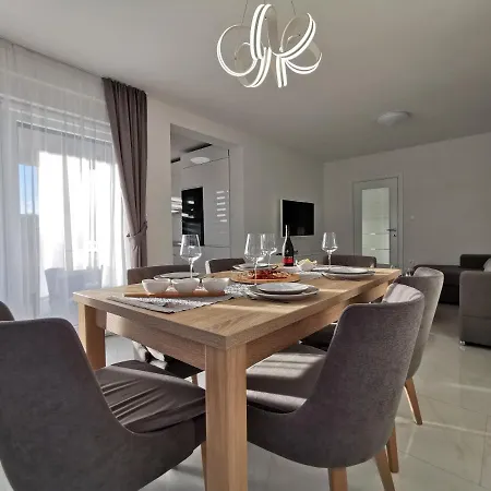 Luxury Apartments M&I Apartamento Sveti Filip i Jakov