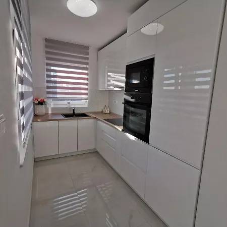 Luxury Apartments M&I