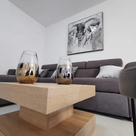 Luxury Apartments M&I Sveti Filip i Jakov